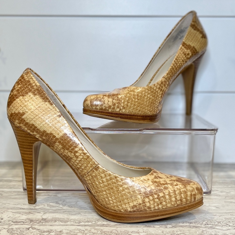 Nine West Snake Skin 4" pumps, size 8.5M